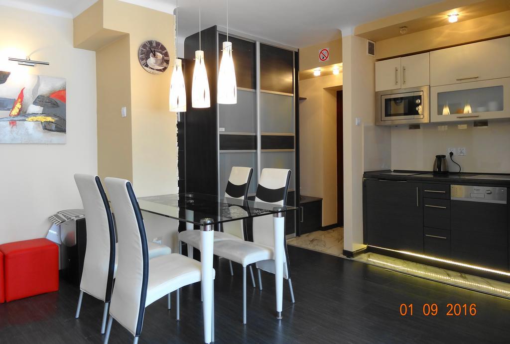 Apartament Krysztalowy Криница-Здруй Екстериор снимка